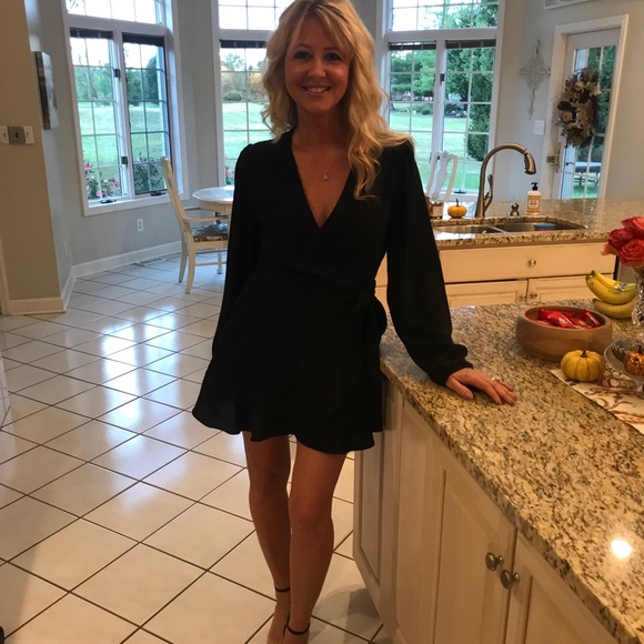 Meet your Posher, Kelly - Picture 2 of 2